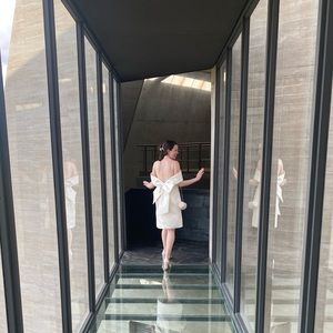 Amsale off the shoulder shift dress size 4 (with pockets!)